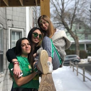 Size xs plaid joggers from a boutique on Long Island